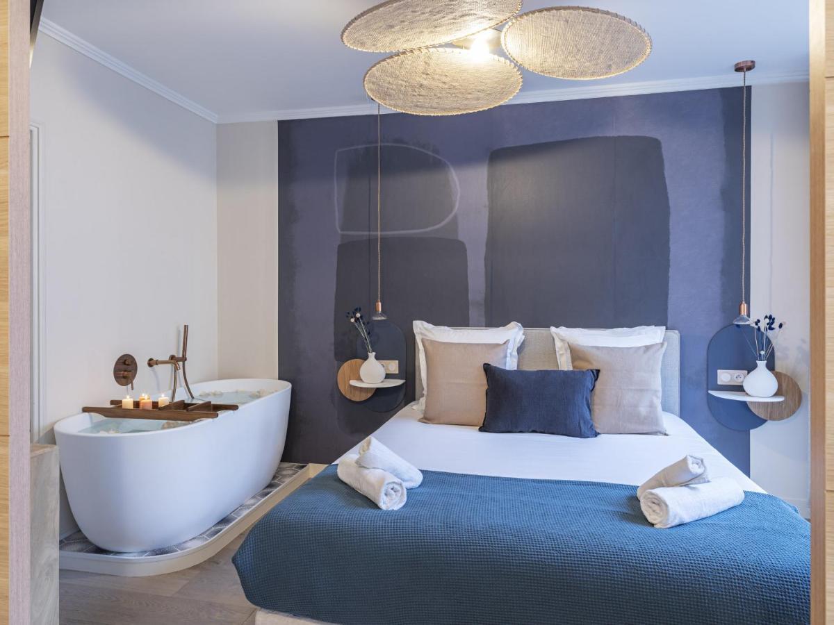 The Blue Suite On Champs Elysees Avenue Παρίσι Εξωτερικό φωτογραφία