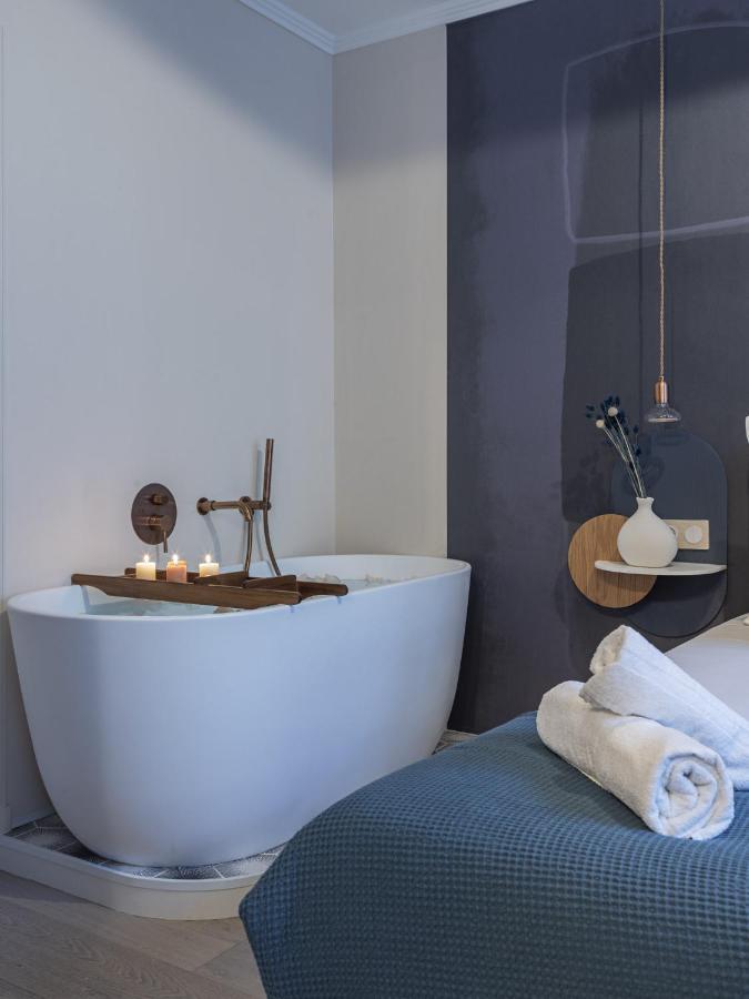 The Blue Suite On Champs Elysees Avenue Παρίσι Εξωτερικό φωτογραφία